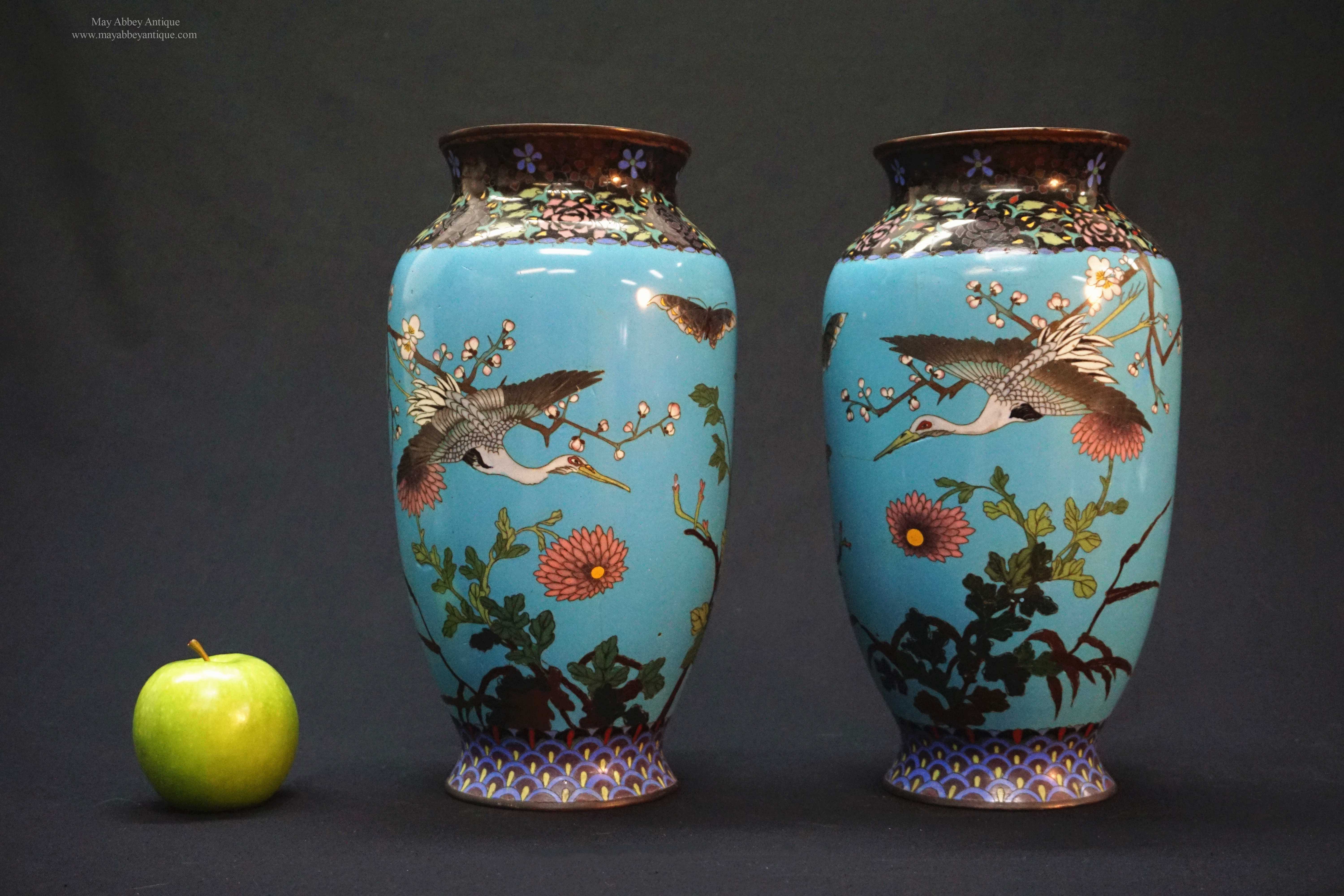 五月庄园西洋古董1975年中国出品铜胎掐丝珐琅花瓶一对（DEC00007）-五 