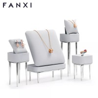 FANXIluxurygraycolourjewelrydisplayforring_y-format_webp-1