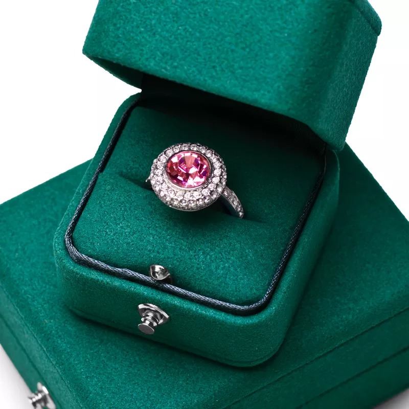 Greenmicrofiberjewellerypackagingboxforringp-format_webp-5