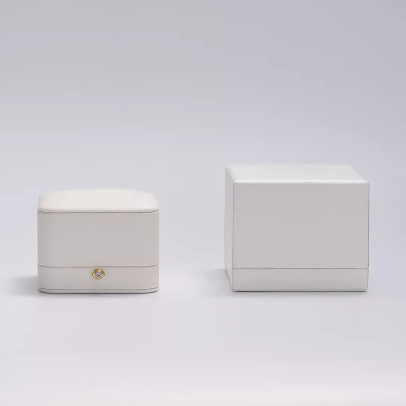 FANXIwhitejewelrybox_jewelryboxforwomen_jewelry_yyth-format_webp-2