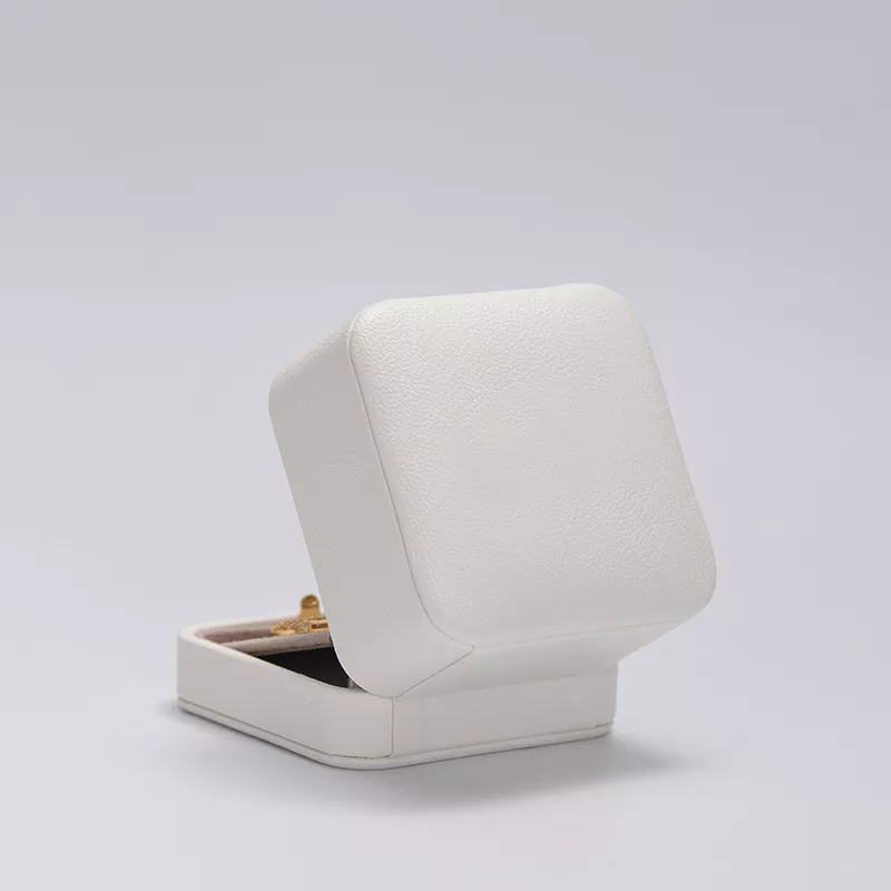 FANXIwhitejewelrybox_jewelryboxforwomen_jewelry_yyth-format_webp-5