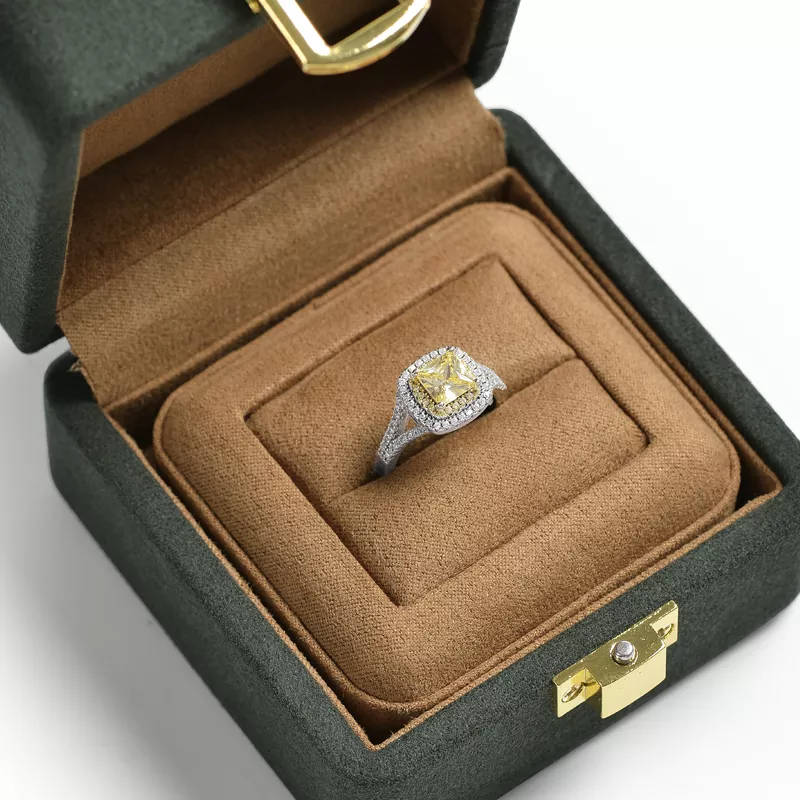 FANXIlargejewelrybox_personalizedjewelrybox_modernje-format_webp-6