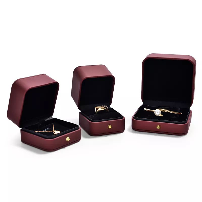 FANXIringbox_engagementringbox_weddingringbox_yythkg-format_webp-1