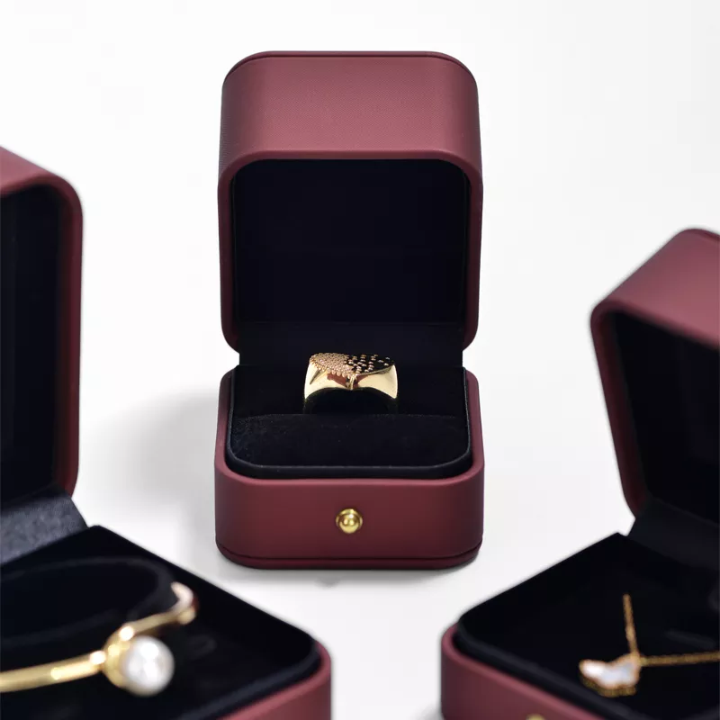 FANXIringbox_engagementringbox_weddingringbox_yythkg-format_webp-4