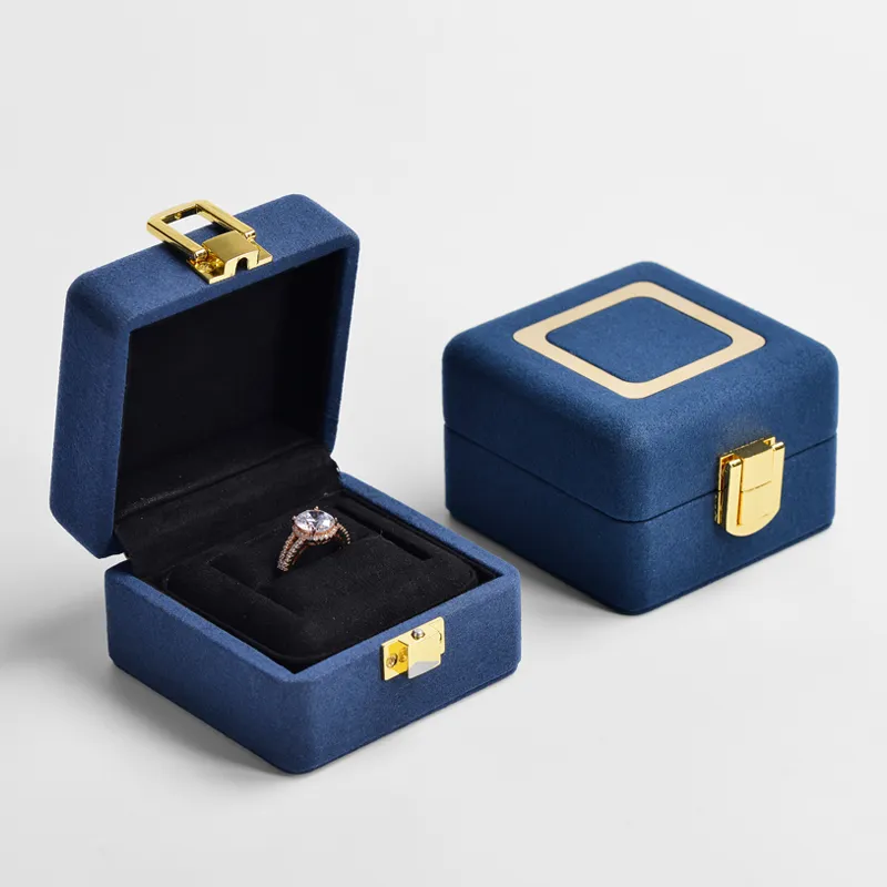 FANXIWeddingringboxforceremony_jewelryboxfor-format_webp-2