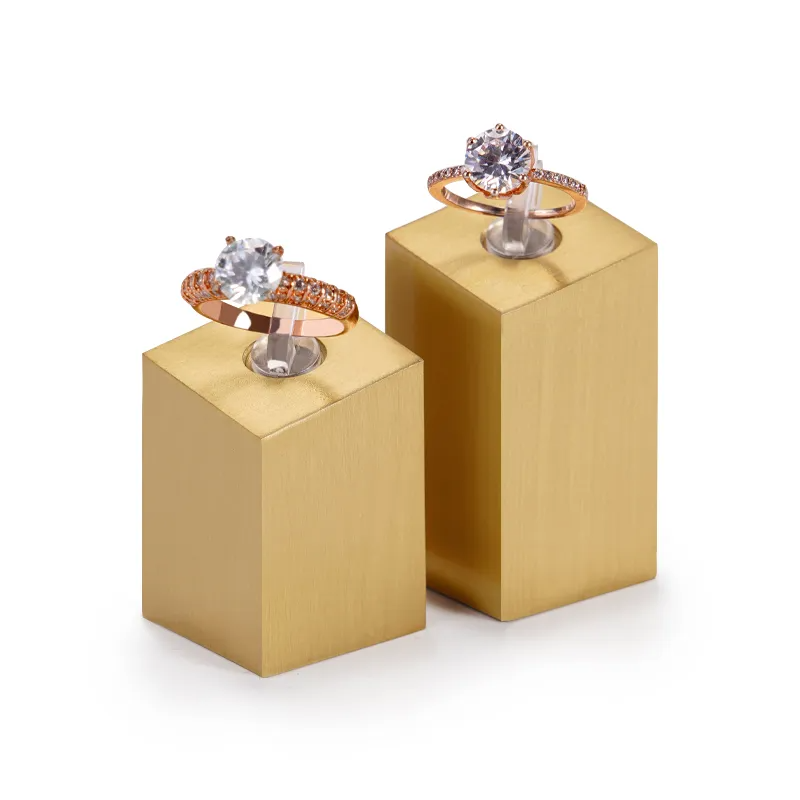 Metaljewelryringdisplayholderstand-format_webp-3