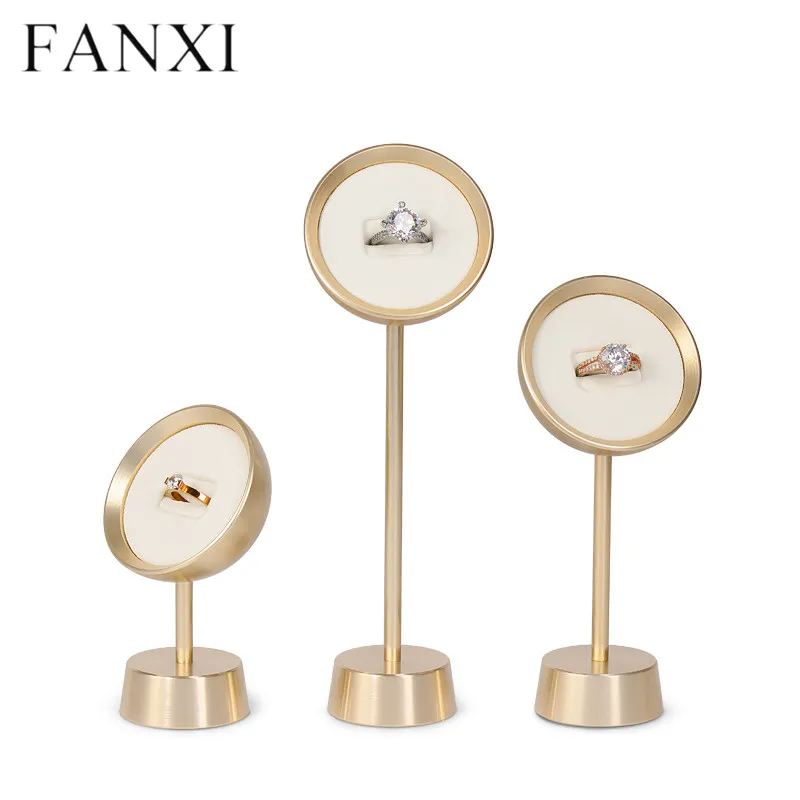 Luxurynewdesignmetaljewellerydisplaystandfor-format_webp-5