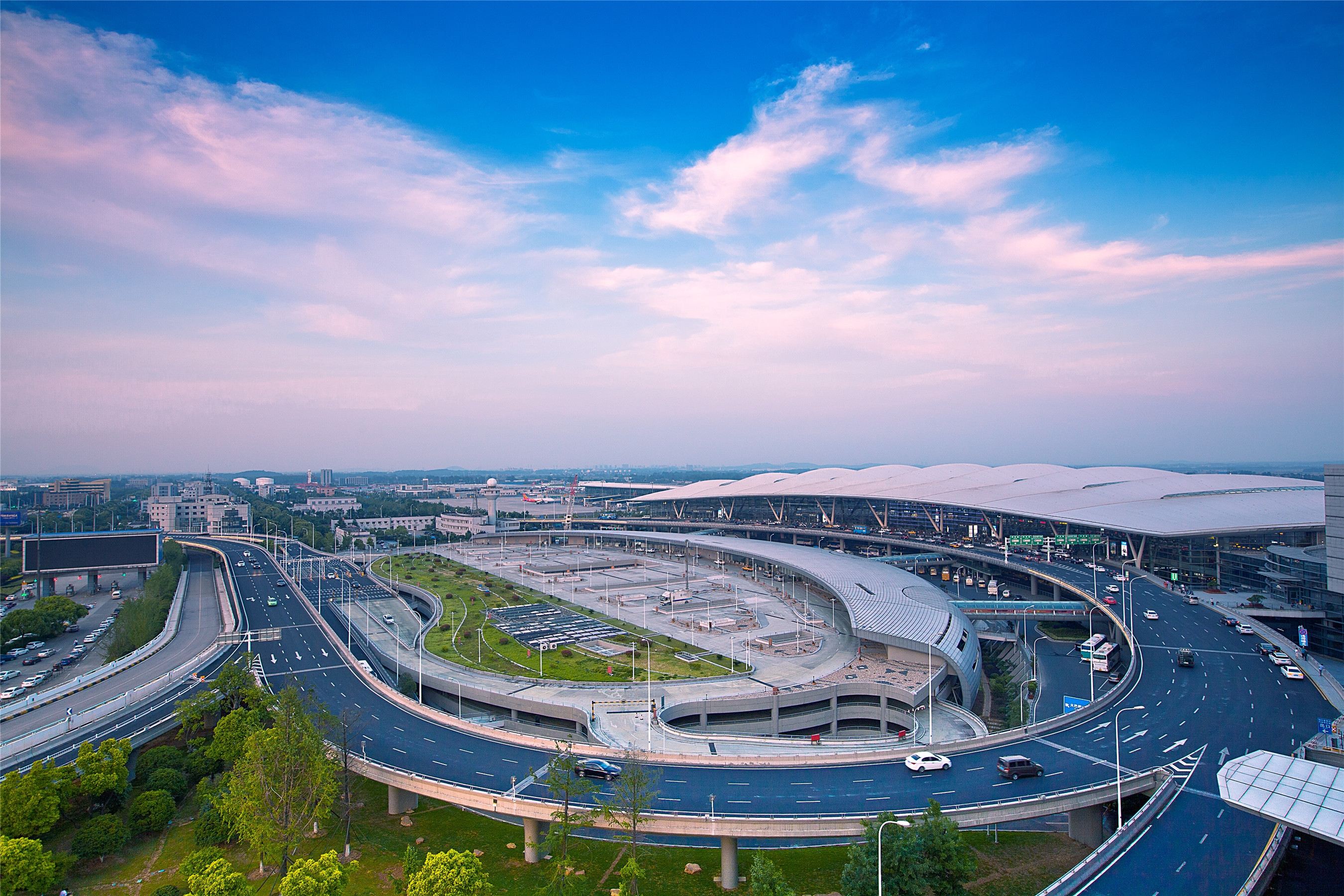 Nanjing Lukou International Airport (©njiairport)