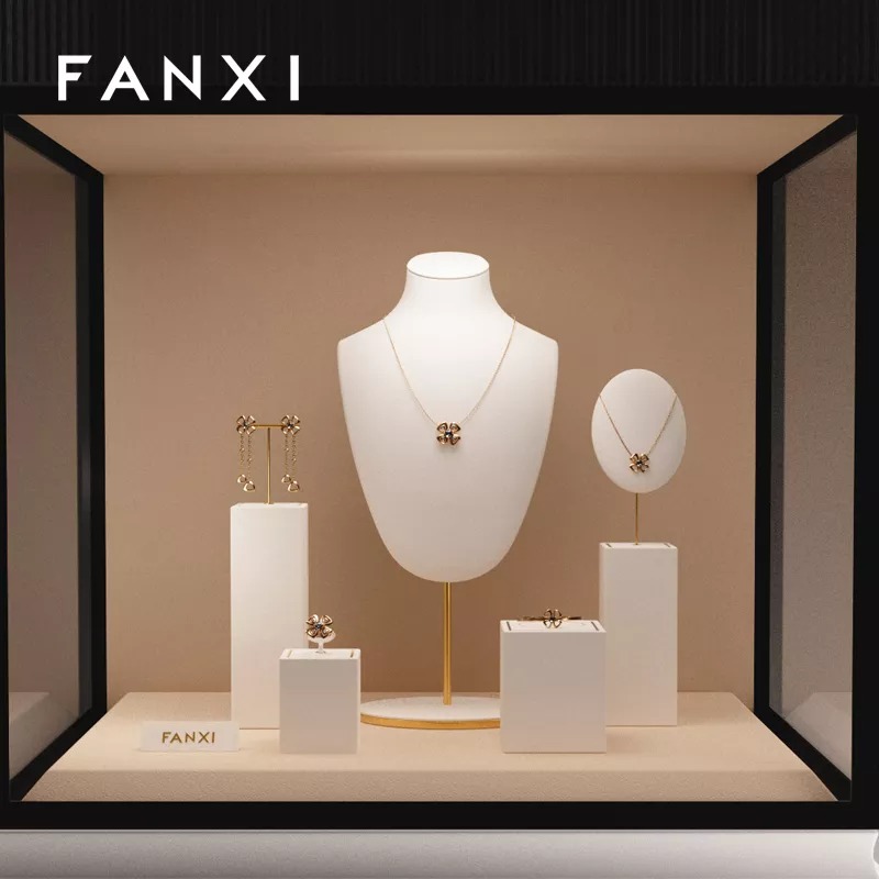 Luxurymetalframejewelrydisplaysetwithwhite_y-Luxurymetalframejewelrydisplaysetwithwhite_y-format_webp-2
