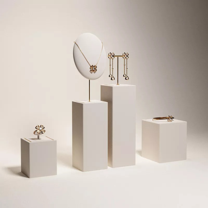 Luxurymetalframejewelrydisplaysetwithwhite_y-Luxurymetalframejewelrydisplaysetwithwhite_y-format_webp-5