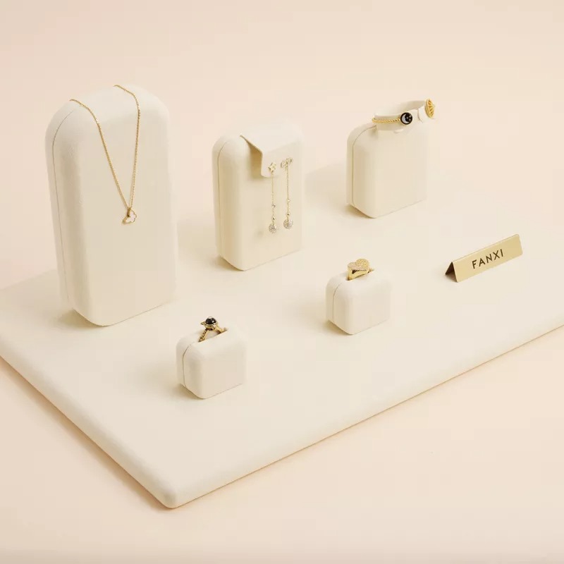FANXInewcustomizedbeigemicrofiberjewelrydisplay_yyth-FANXInewcustomizedbeigemicrofiberjewelrydisplay_yyth-format_webp-3