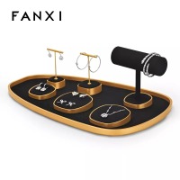 Luxurymetalframejewelrydisplaysetwithblack_y-Luxurymetalframejewelrydisplaysetwithblack_y-format_webp-1