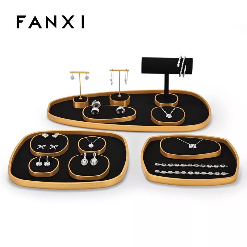 Luxurymetalframejewelrydisplaysetwithblack_y-Luxurymetalframejewelrydisplaysetwithblack_y-format_webp