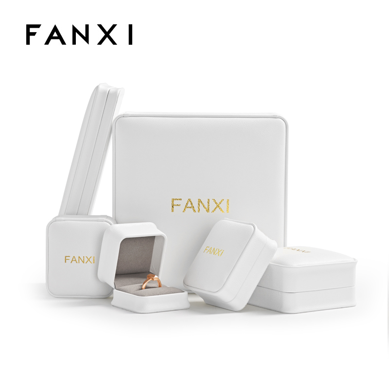 CustomwhitePUleatherjewelryboxwithmicrofiber-主图-主图1