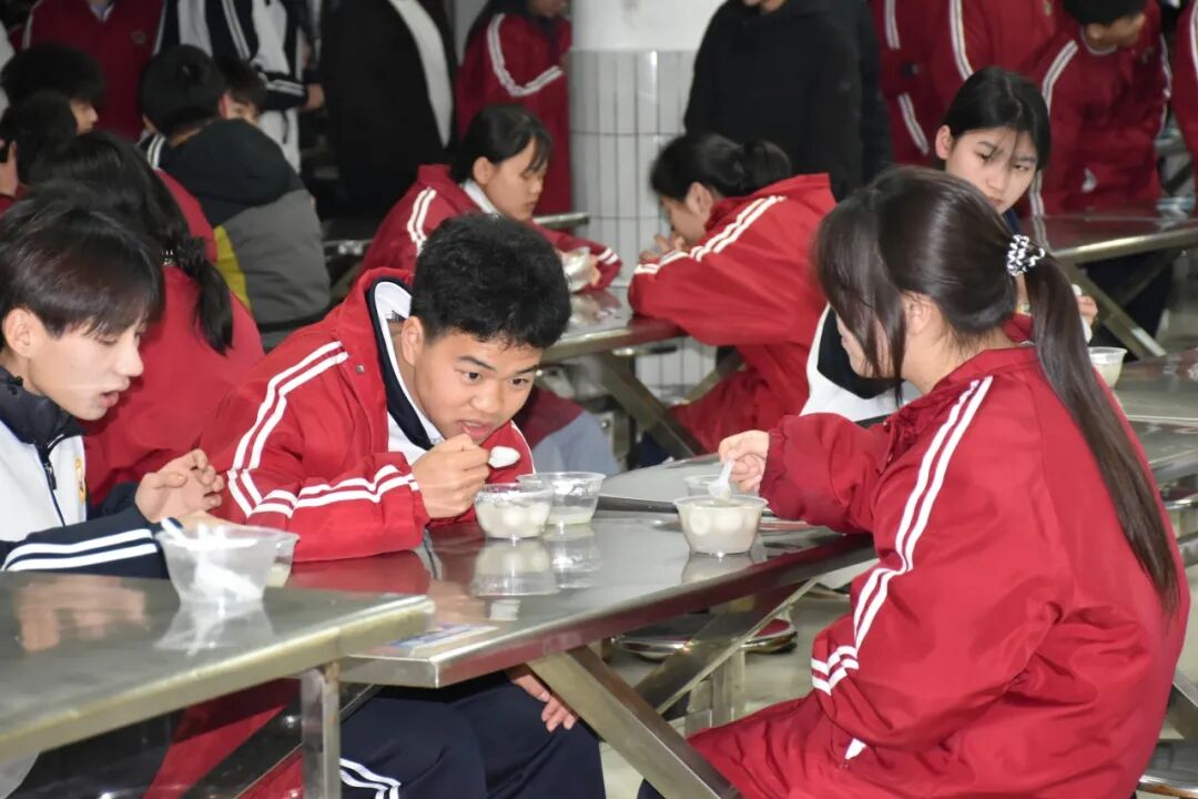 2b0d2699cf5ee88569a383a69d1af1f5.jpg