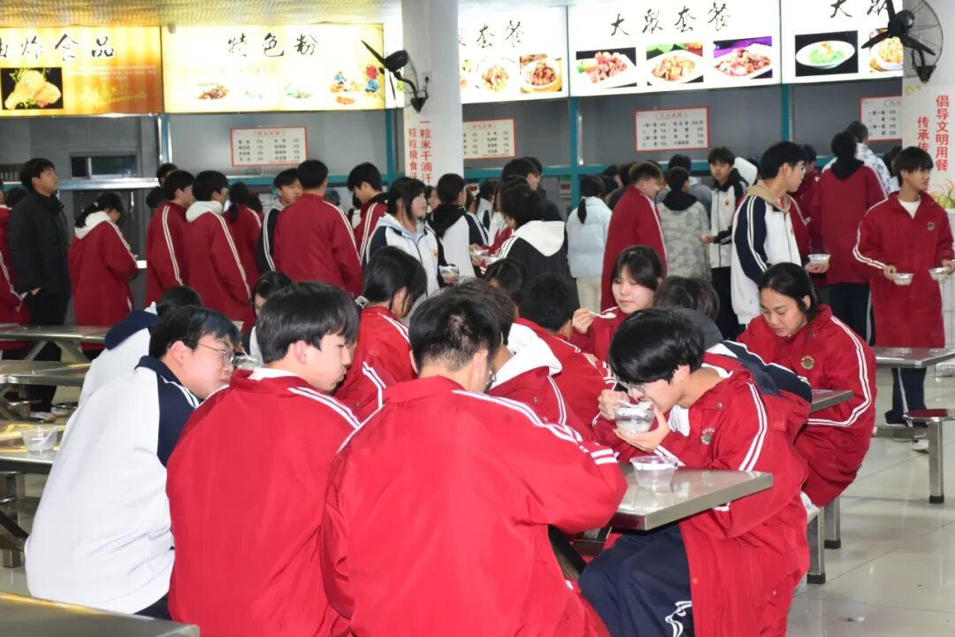 8aabc349e44d15c18fedfd6e0ec235d8.jpg