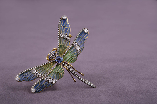 Moria蜻蜓胸针.jpg