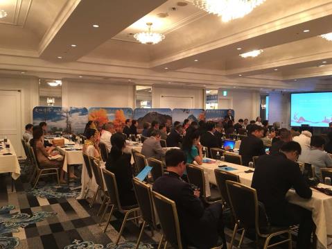 A group of people sitting at tables in a room
AI-generated content may be incorrect.