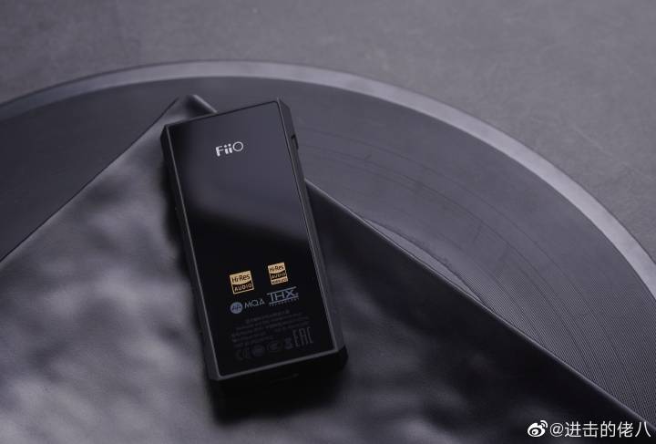 蓝牙也能细品？聊聊飞傲BTR7便携蓝牙解码耳放-FiiO---BORN FOR MUSIC