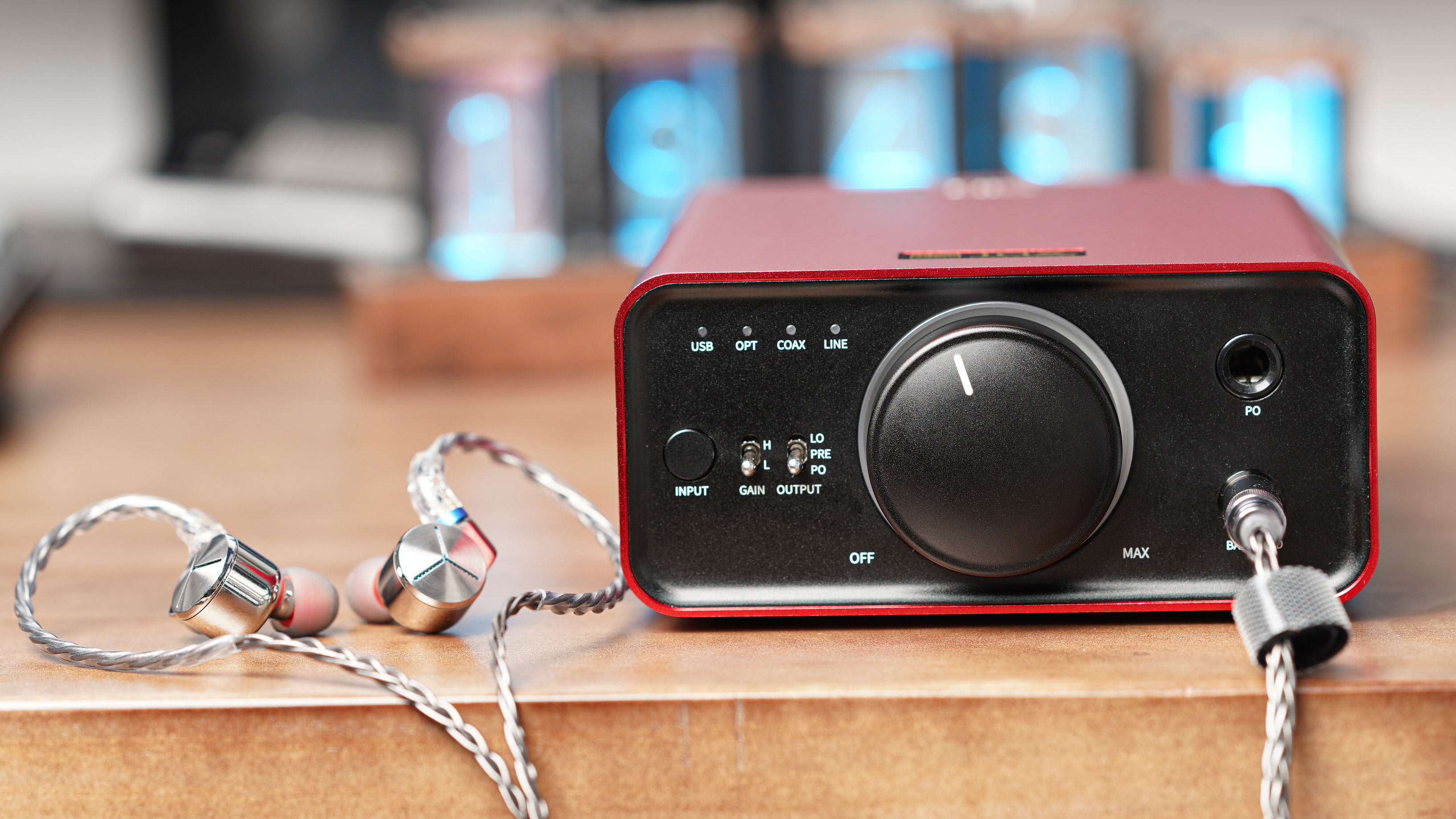 Red Version of the Desktop DAC and Amplifier K7 Is Coming!-FIIO