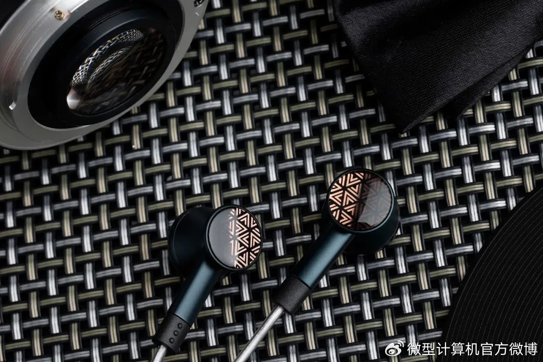 持续优化还降价——试听飞傲FF3S平头耳机-FIIO---BORN FOR MUSIC