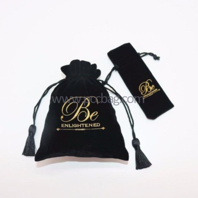 blackvelvetpouchbag-2