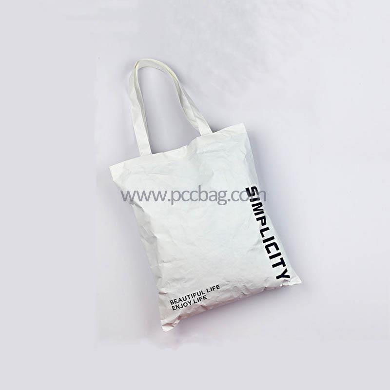 WhitetyvekpaperlargetotebagA331-1