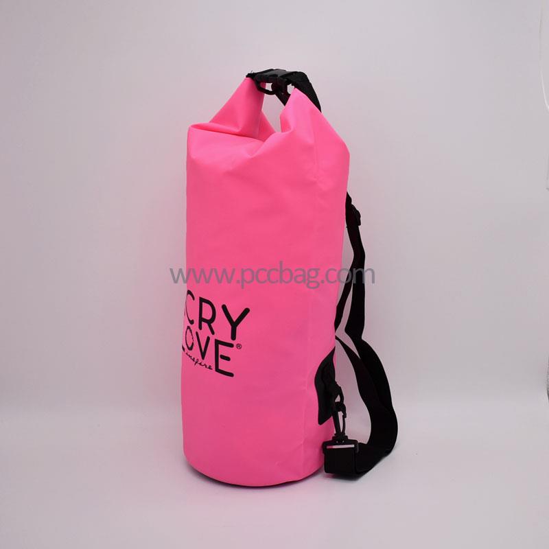 10LWaterProofBagsforBeach,Kayaking,Hiking,Camping,andBoating-PerfectDrybagSackforWetOutdoorDSC-0028-1