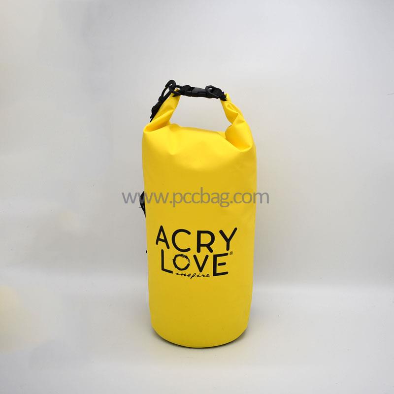 LargeyellowdrybagtarpaulinewithprintlogoforoutdoorDSC-0332-4