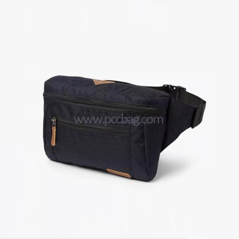 OutdoorLumbarBag7x9.25x3-2