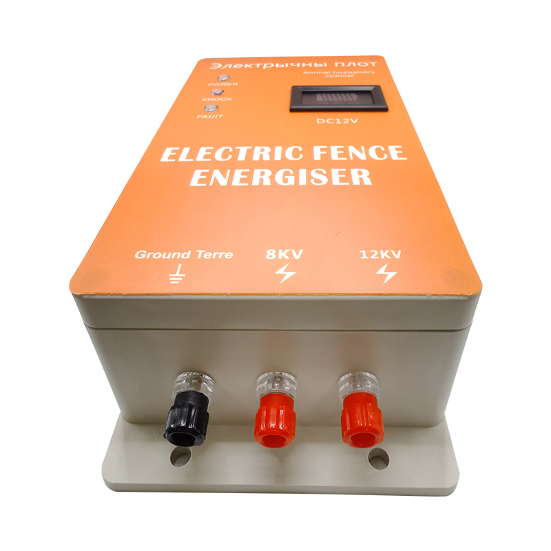 Electric fence energizer for animals charger