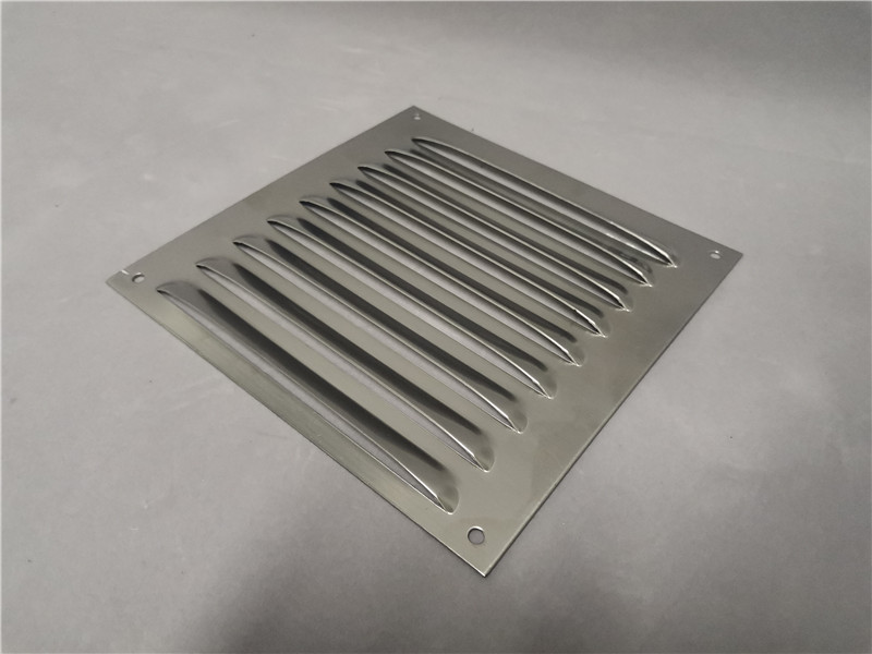 Stainless steel louver plate