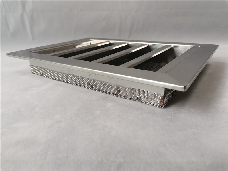 Stainless steel rain proof louver