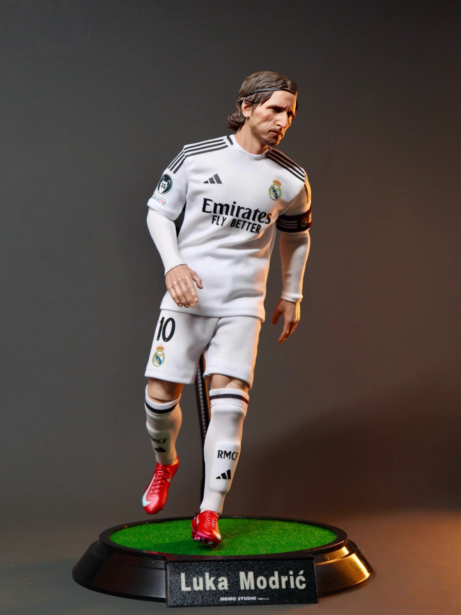 Real Madrid Modric 1/6 Scale Doll Customized-soccerwe