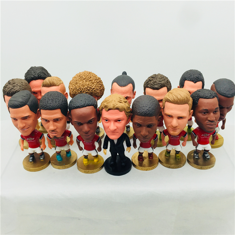 ROBIN VAN PERSIE MANCHESTER UNITED SOCCERSTARZ MINI SOCCER FIGURE 