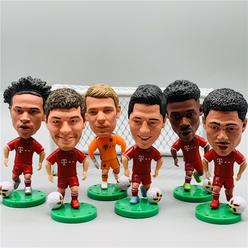 Poland Robert Lewandowski SoccerStarz Figurine