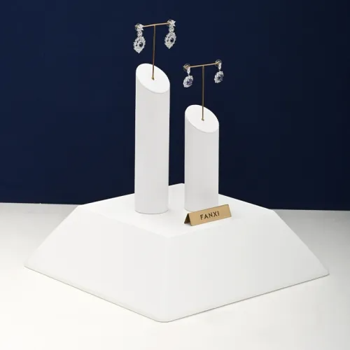 PU10301-format_webp-3