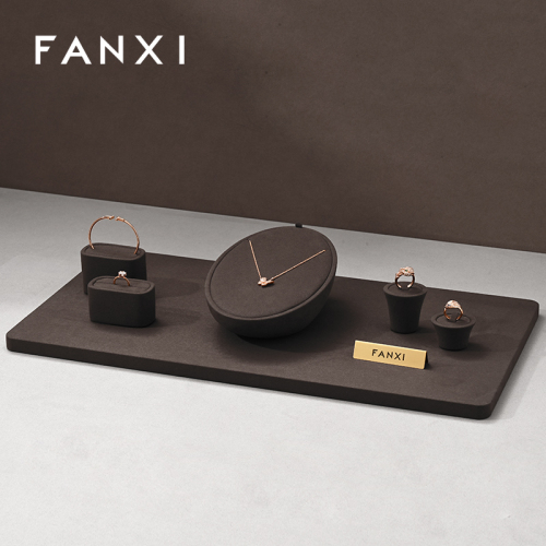 TT245-FANXIfashionbrowncolourjewellerydisplay-1