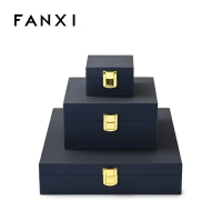 HD230419025-FANXIwoodenengagementringbox_luxuryjewelrypackaging_-1