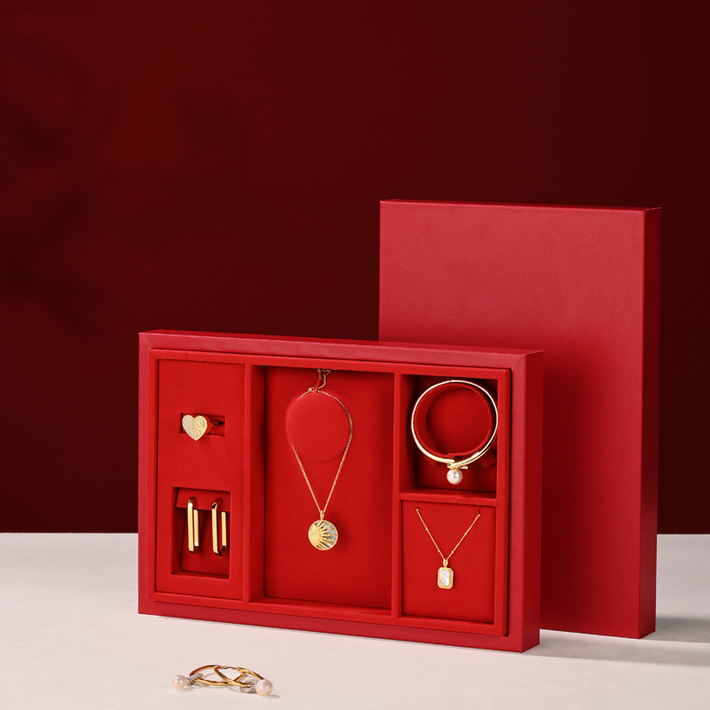 FANXInewarrivalredcolourPUleatherjewelrystorageboxwithredmicrofiberinside-2