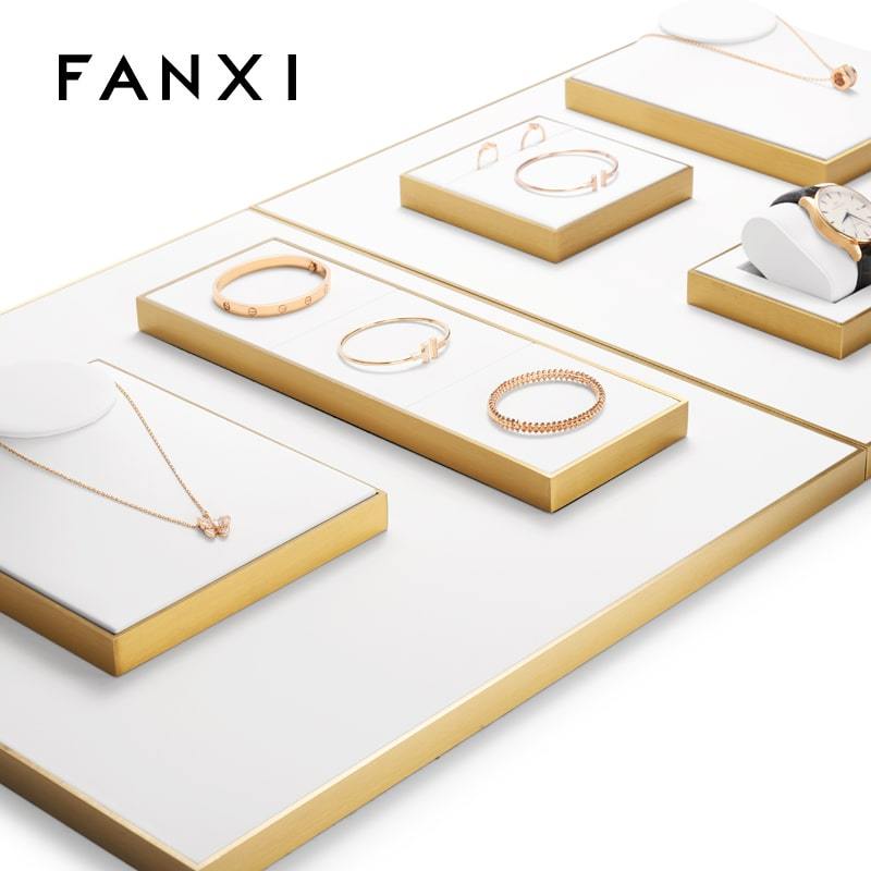 FANXIfactorywhitecolourjewelrydisplaysetwith-resize_m_lfit_h_800_w_800
