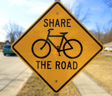 Bicycle-bike-share-the-road-sign-exercise-e1523549150439