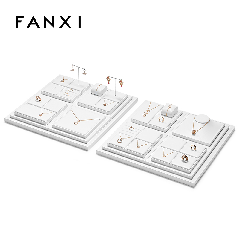 TT276-FANXIhighendwhitecolourleatherjewellerydisplayset-3