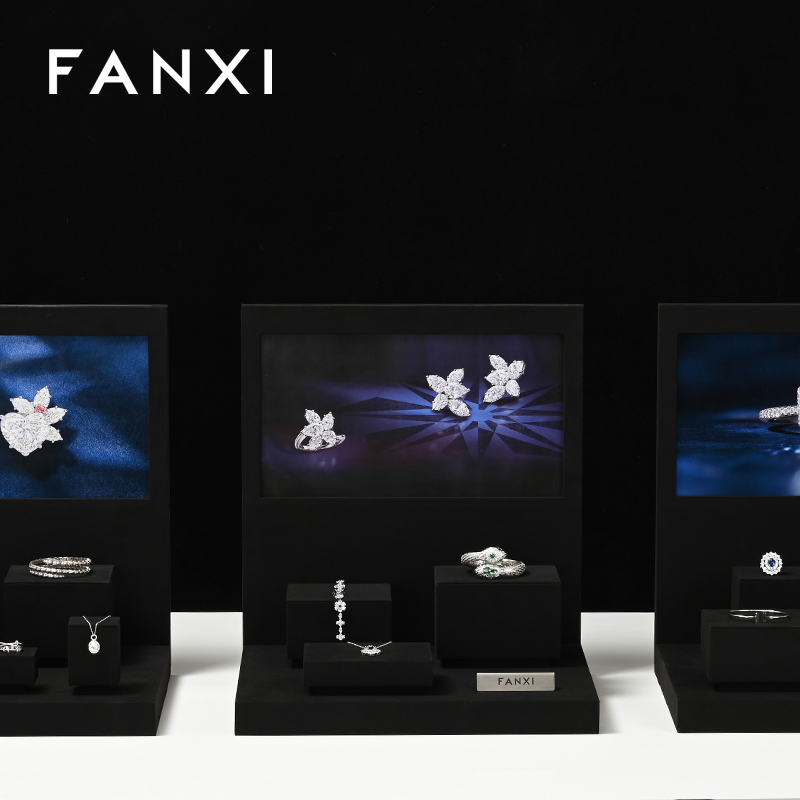 TT254-FANXIfashionblackmicrofiberjewelryringdisplaypresentationstand-1