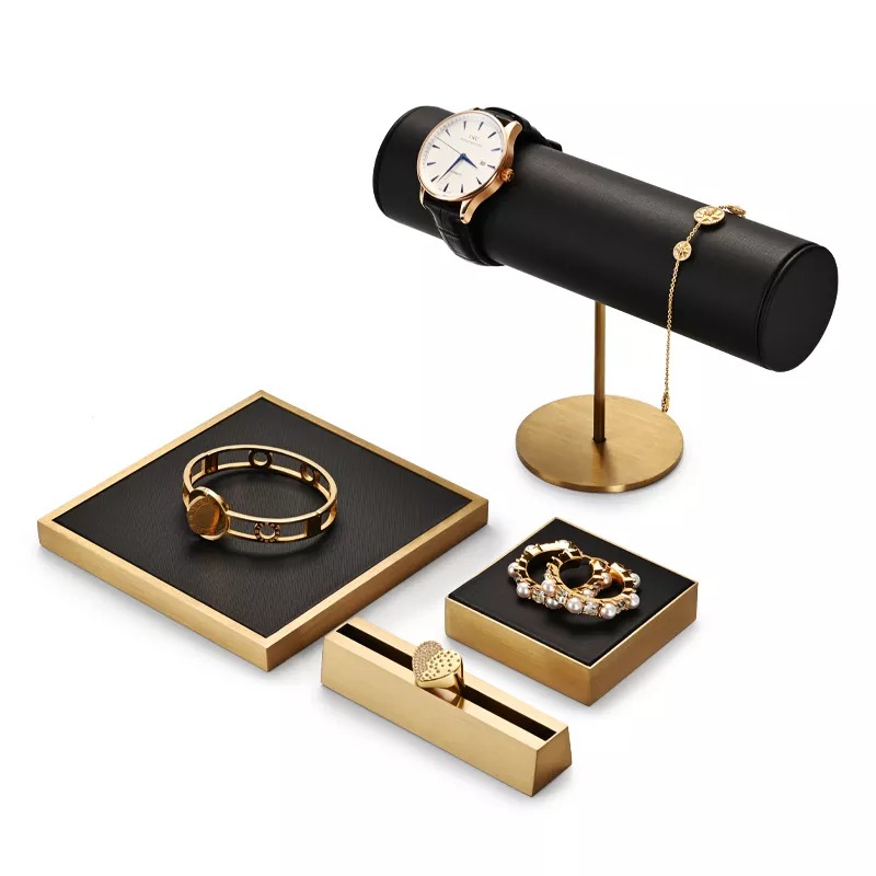 Luxurymetaljewelrydisplaystandsetswithblack_-format_webp-5