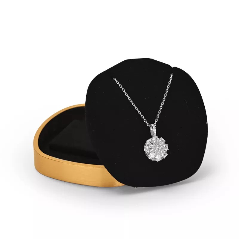 Luxurymetalframejewelrydisplaysetwithblack_y-format_webp-2