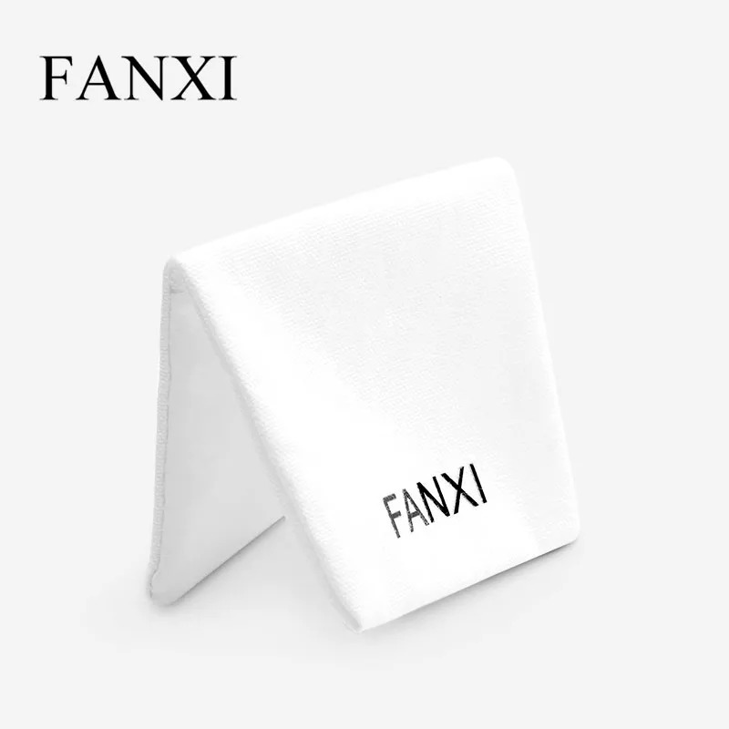 whitelinenjewellerypouchbagforjewelry-format_webp-4