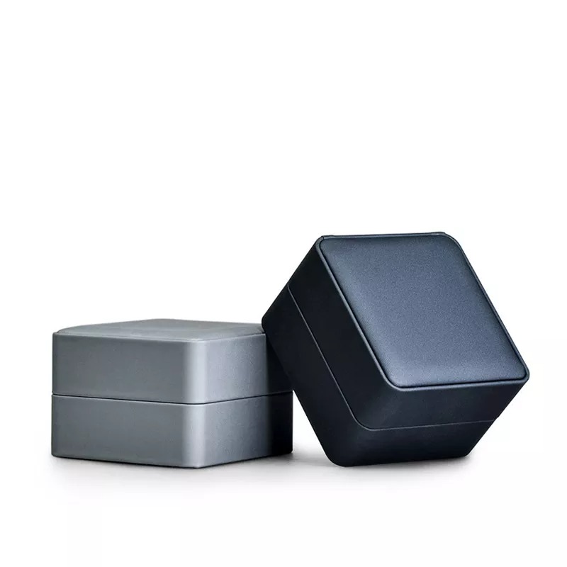 FANXIcustomlogo-colourleatherwatchpacking_yy-format_webp-2