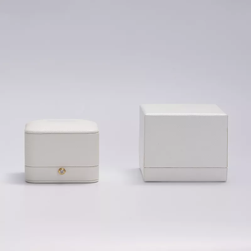 FANXIringbearerbox_proposalringbox_ringboxwe-format_webp-1