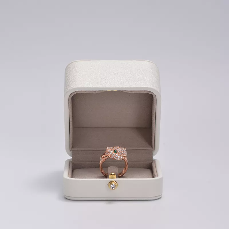 FANXIringbearerbox_proposalringbox_ringboxwe-format_webp-4